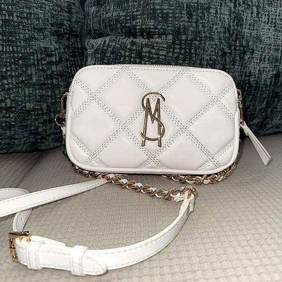 NWOT! Steve Madden Quilted Crossbody Bag - Picture 6 of 11